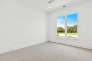 259 Hydrangea Dr, Smithville, TX 78957 - Photo 29