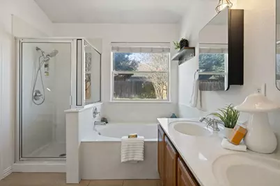 218 Calline Mayes Run, Buda, TX 78610 - Photo 17