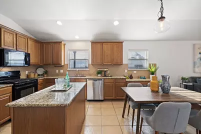 218 Calline Mayes Run, Buda, TX 78610 - Photo 5