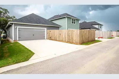 364 Kenai Drive, Kyle, TX 78640 - Photo 13