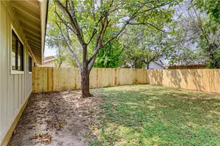 102 Nicole Cove, Round Rock, TX 78664 - Photo 17