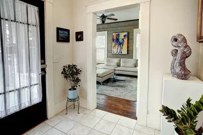 338 W Crockett Street, La Grange, TX 78945 - Photo 3