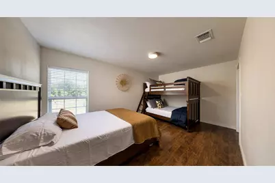 6417 County Road 240, Waelder, TX 78959 - Photo 23