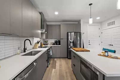 2220 Webberville Road #323, Austin, TX 78702 - Photo 7