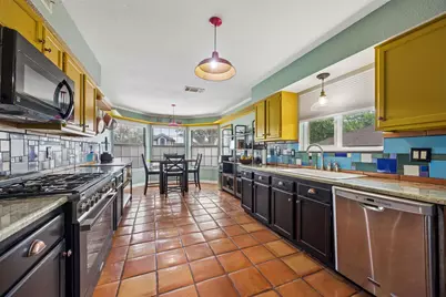 803 Clearwater Trail, Round Rock, TX 78664 - Photo 9