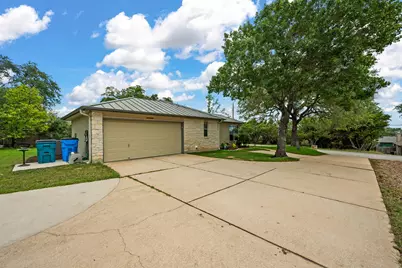 20409 Southbend Street, Lago Vista, TX 78645 - Photo 17