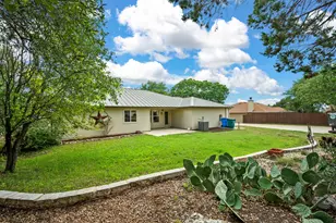 20409 Southbend St, Lago Vista, TX 78645 - Photo 17