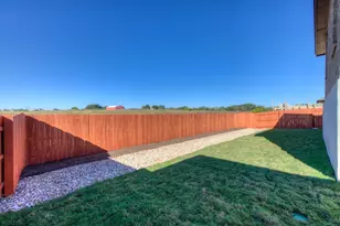 2125 Sandbur Lane, Leander, TX 78641 - Photo 7