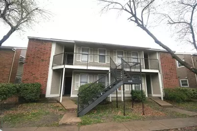 1906 West Loop #D, Austin, TX 78758 - Photo 1