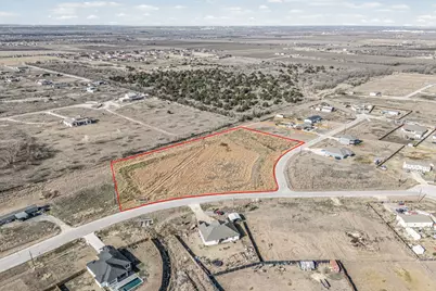 255 Bianca Circle, Del Valle, TX 78617 - Photo 3