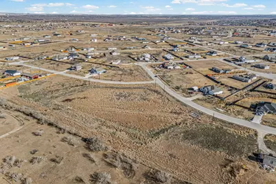 255 Bianca Circle, Del Valle, TX 78617 - Photo 9