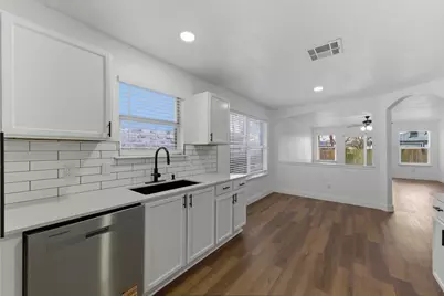 3817 Haleys Way, Round Rock, TX 78665 - Photo 5