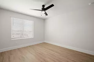 17407 Homestead Haven Dr, Bee Cave, TX 78738 - Photo 11