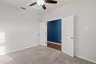 204 Jordan Vly Dr, Liberty Hill, TX 78642 - Photo 5