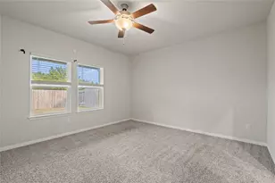 204 Jordan Vly Dr, Liberty Hill, TX 78642 - Photo 17