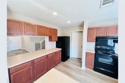 13116 Lipton Loop, Del Valle, TX 78617 - Photo 9