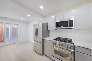 8807 Merion Cir, Austin, TX 78754 - Photo 7