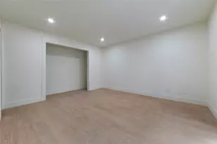 8807 Merion Cir, Austin, TX 78754 - Photo 11