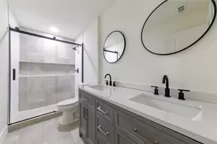 8807 Merion Cir, Austin, TX 78754 - Photo 13