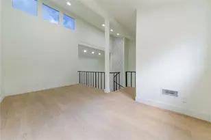 8807 Merion Cir, Austin, TX 78754 - Photo 15
