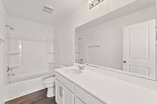 401 The Duke Dr, Jarrell, TX 76537 - Photo 19