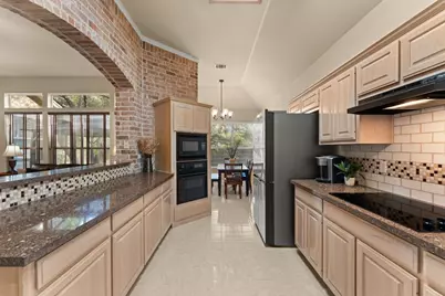 603 Flamingo Boulevard, Lakeway, TX 78734 - Photo 5