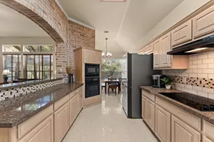 603 Flamingo Blvd, Lakeway, TX 78734 - Photo 5