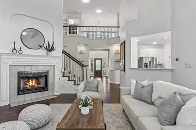 10701 Natick Lane, Austin, TX 78739 - Photo 11