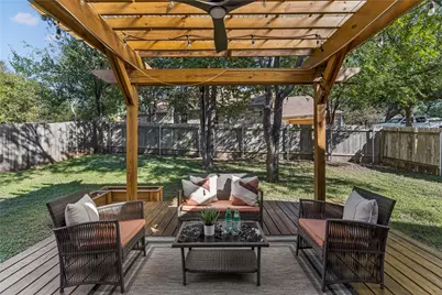 10701 Natick Lane, Austin, TX 78739 - Photo 29