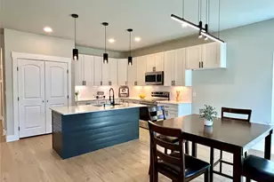 104 Waimanalo Ln, Bastrop, TX 78602 - Photo 9