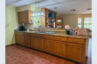 350 Hugo Road, San Marcos, TX 78666 - Photo 11