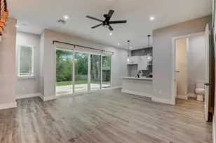 2507 Rogge Ln, Austin, TX 78723 - Photo 9