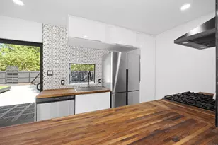 5261 Meadow Creek Dr, Austin, TX 78745 - Photo 3