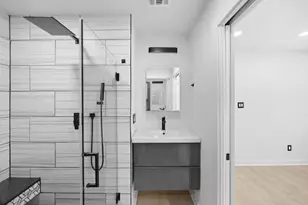 5261 Meadow Creek Dr, Austin, TX 78745 - Photo 25