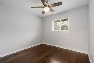 2101 Falcon Hill Dr, Austin, TX 78745 - Photo 27