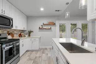 2101 Falcon Hill Dr, Austin, TX 78745 - Photo 17