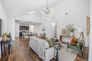 356 Shiner Ln, Georgetown, TX 78626 - Photo 9