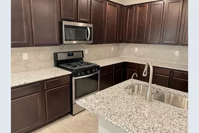 3129 Morlanga Street, New Braunfels, TX 78130 - Photo 5