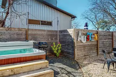 2307 E 2nd Street #A, Austin, TX 78702 - Photo 21