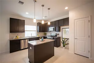 9109 Looksee Ln, Austin, TX 78744 - Photo 11