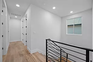 2211 Santa Rosa St, Austin, TX 78702 - Photo 29
