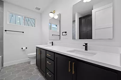 2211 Santa Rosa Street, Austin, TX 78702 - Photo 31