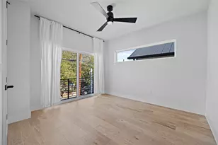 2211 Santa Rosa St, Austin, TX 78702 - Photo 33