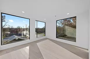 2209 S 1st St, Austin, TX 78704 - Photo 11