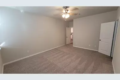 6406 Kildare Drive, Georgetown, TX 78626 - Photo 11