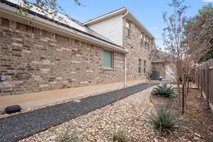 1413 Amarone Dr, Leander, TX 78641 - Photo 35