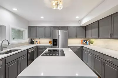 1615 Spyglass Drive #4, Austin, TX 78746 - Photo 15