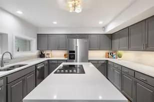1615 Spyglass Dr, Austin, TX 78746 - Photo 15