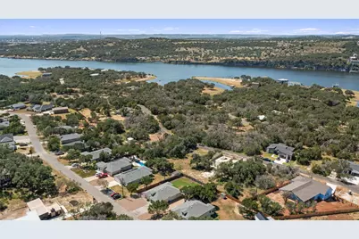 21710 Cardinal Avenue, Lago Vista, TX 78645 - Photo 13