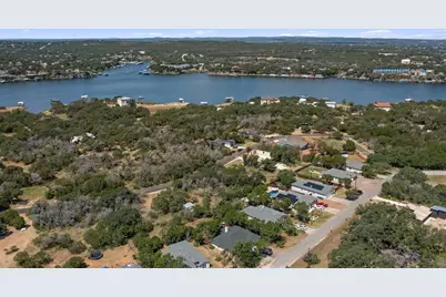 21710 Cardinal Avenue, Lago Vista, TX 78645 - Photo 9